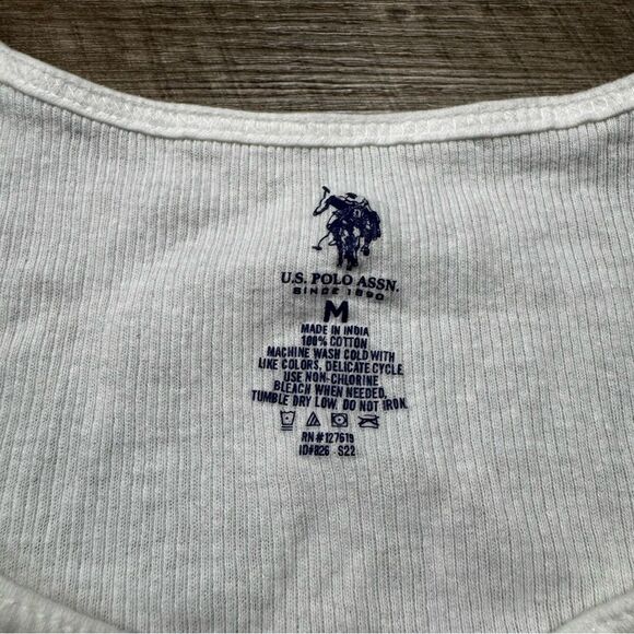 U.S. Polo Assn. White Crop Top with Green Bow - Picture 3 of 6